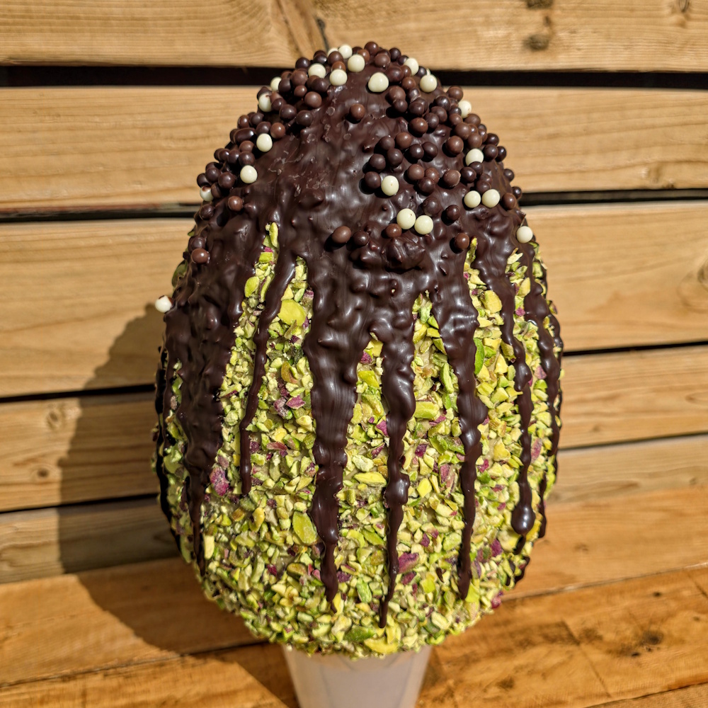 uovo pistacchissimo fondente praline cioccolato percento pistacchio