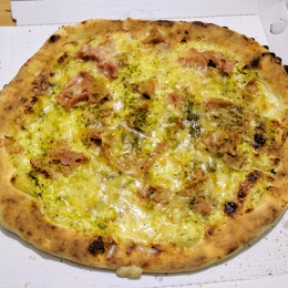 Pizza al Pistacchio - Burgerpizza (Catania)