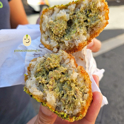 Pistachio Arancino - Bar Sport (Bronte)