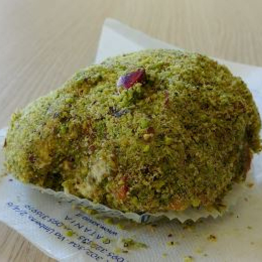 Pistachio Tartufo - Pasticceria Savia (Catania)