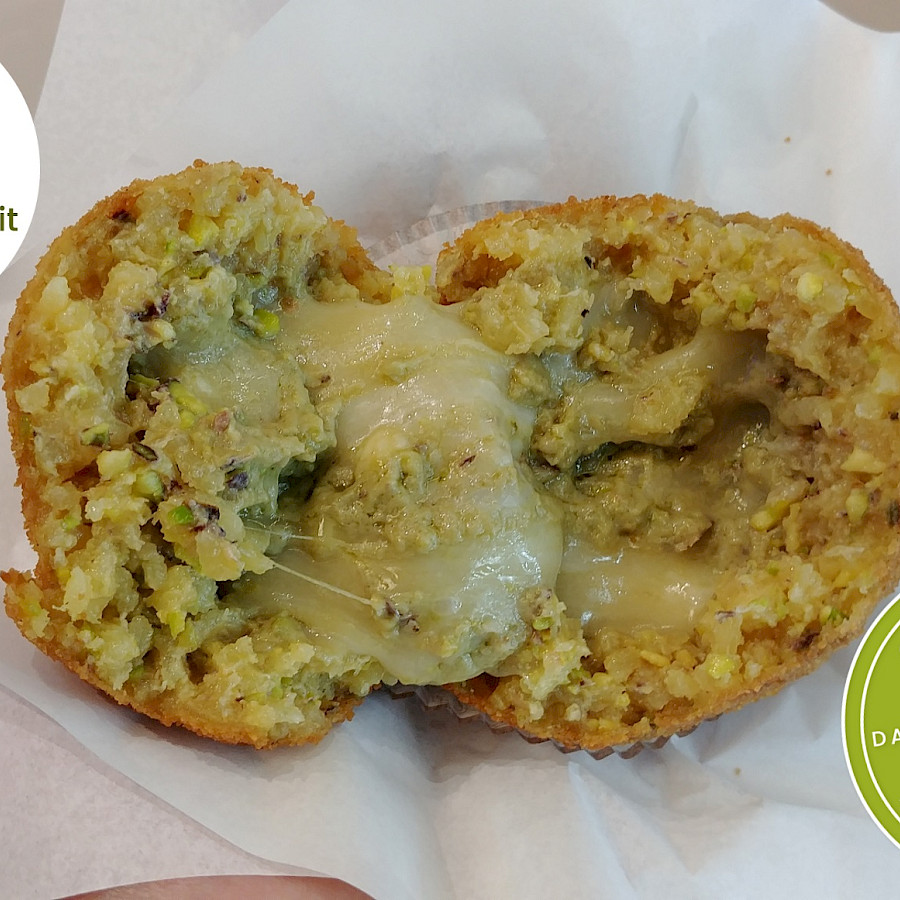 Arancino al pistacchio - Bar Ottagono (Mascalucia)