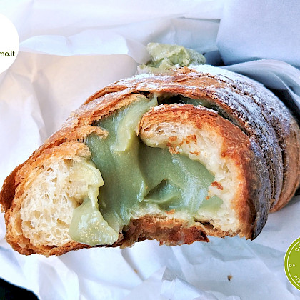 Cornetto al Pistacchio - Bar Alecci (Gravina di Catania)