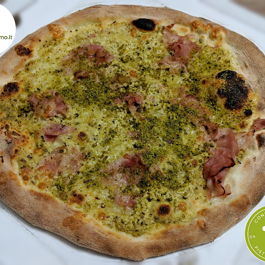 Pizza al Pistacchio - Pizzeria Espressa Serafino (Catania)