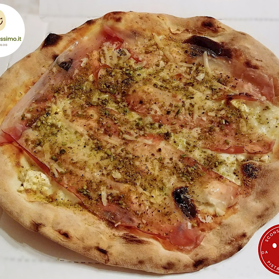 Pistachio Pizza - La Dolce Vita (Catania)
