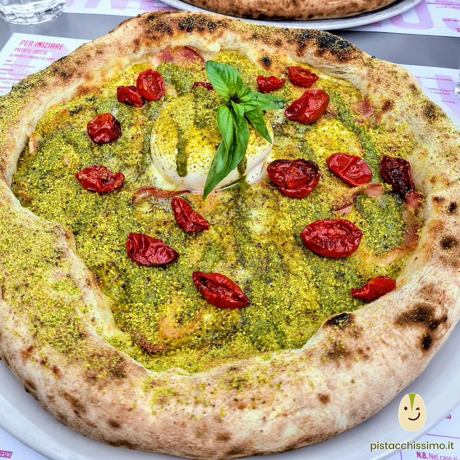Pistachio Pizza - Sazi e Sani (Catania)