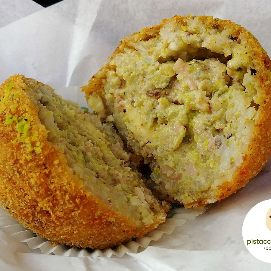 Arancino al Pistacchio - Bar Conti Gallenti (Bronte)