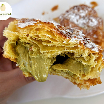 Cornetto al Pistacchio - Dolcerie (Lentini)