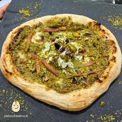 Recipe: Homemade Pistachio Pizza