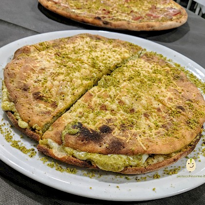 Pistachio Pizzolo - Ara dell'Etna and Pizzeria Etna (Pedara)