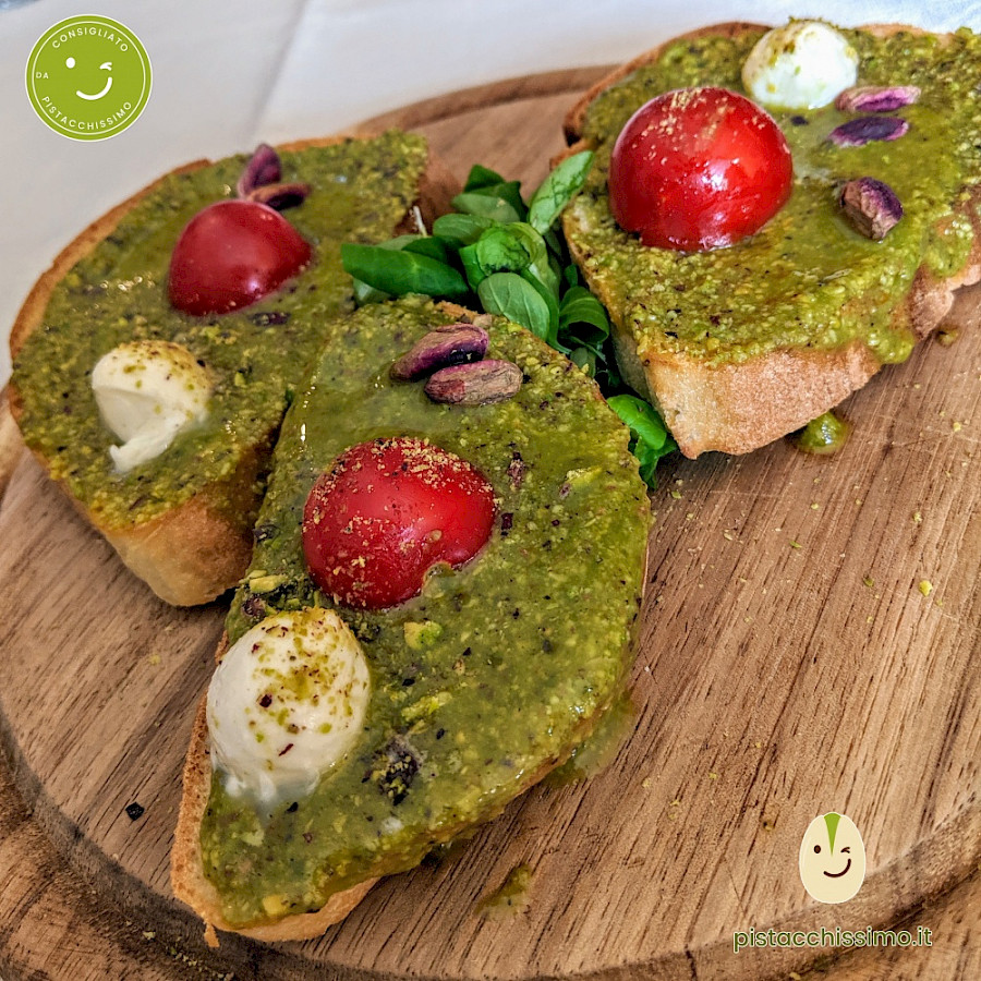 Bruschette al Pistacchio - Pepe Rosa (Bronte)