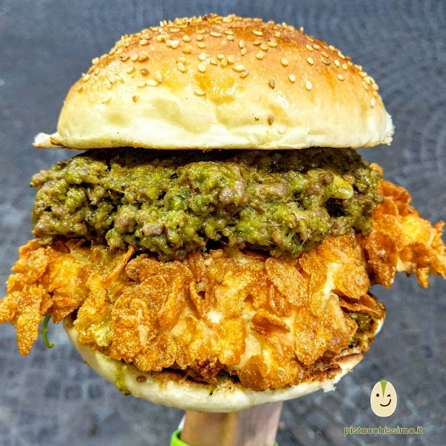 Hamburger al Pistacchio - N'Acchianata (Catania)