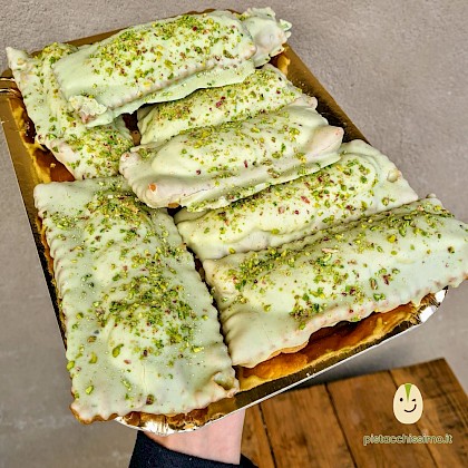 Chiacchiere farcite al Pistacchio - Cordialbar (Bronte)