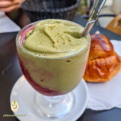 Pistachio Granita - Eden Bar (Aci Trezza)