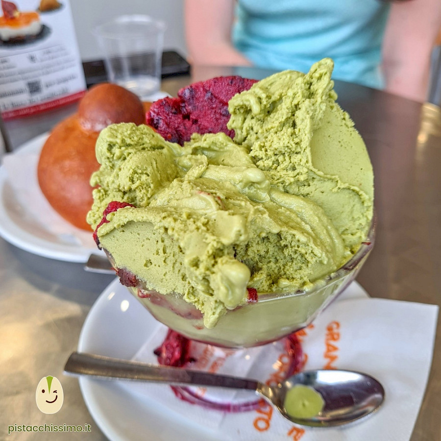 Pistachio Granita - Gran Caffè Santonocito (Misterbianco)