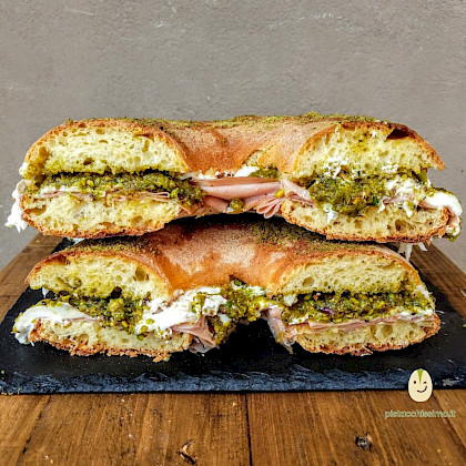 Pistachio Pane Condito - Panificio Tre Santi (Catania)