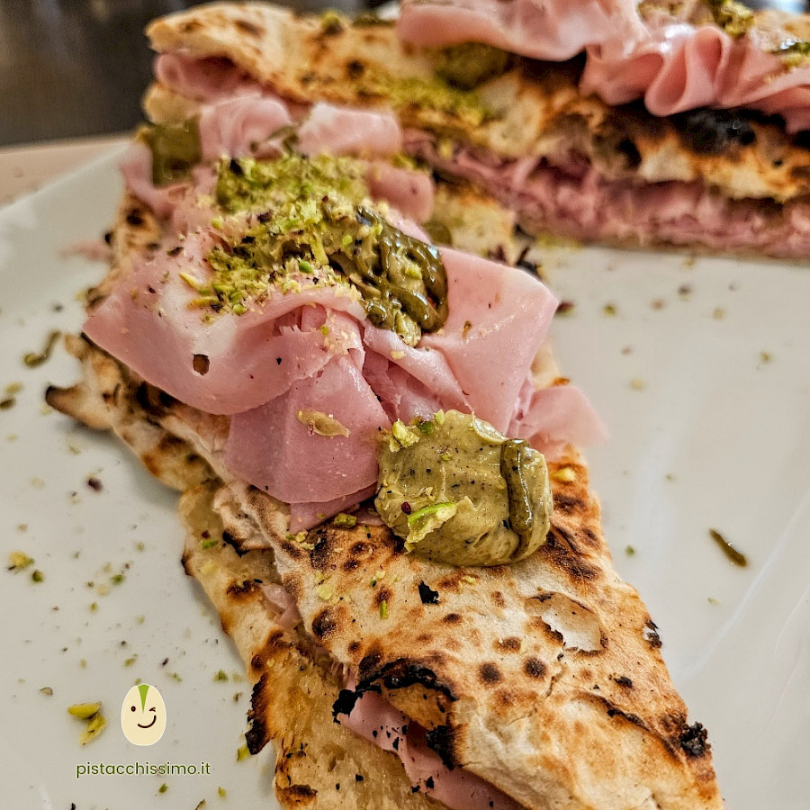 Pizza al Pistacchio - Borghetto Santa Caterina (Catania)