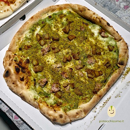 Pizza al Pistacchio da Asporto - Nuovo Forno da Vincenzo (Catania)