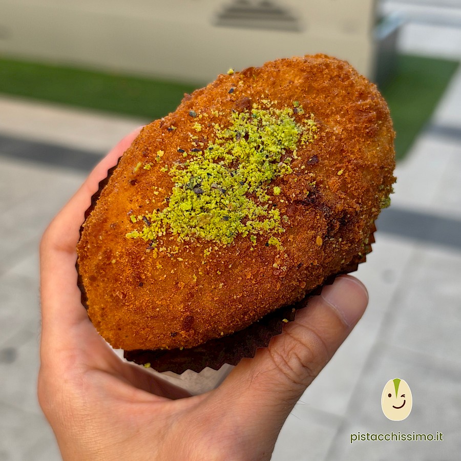 Pistachio Arancino - Dolceria Torrisi (Zafferana Etnea)