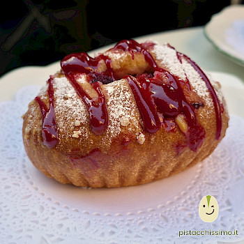 bateau brioche crema frutta cesare gialdi catania 350x is